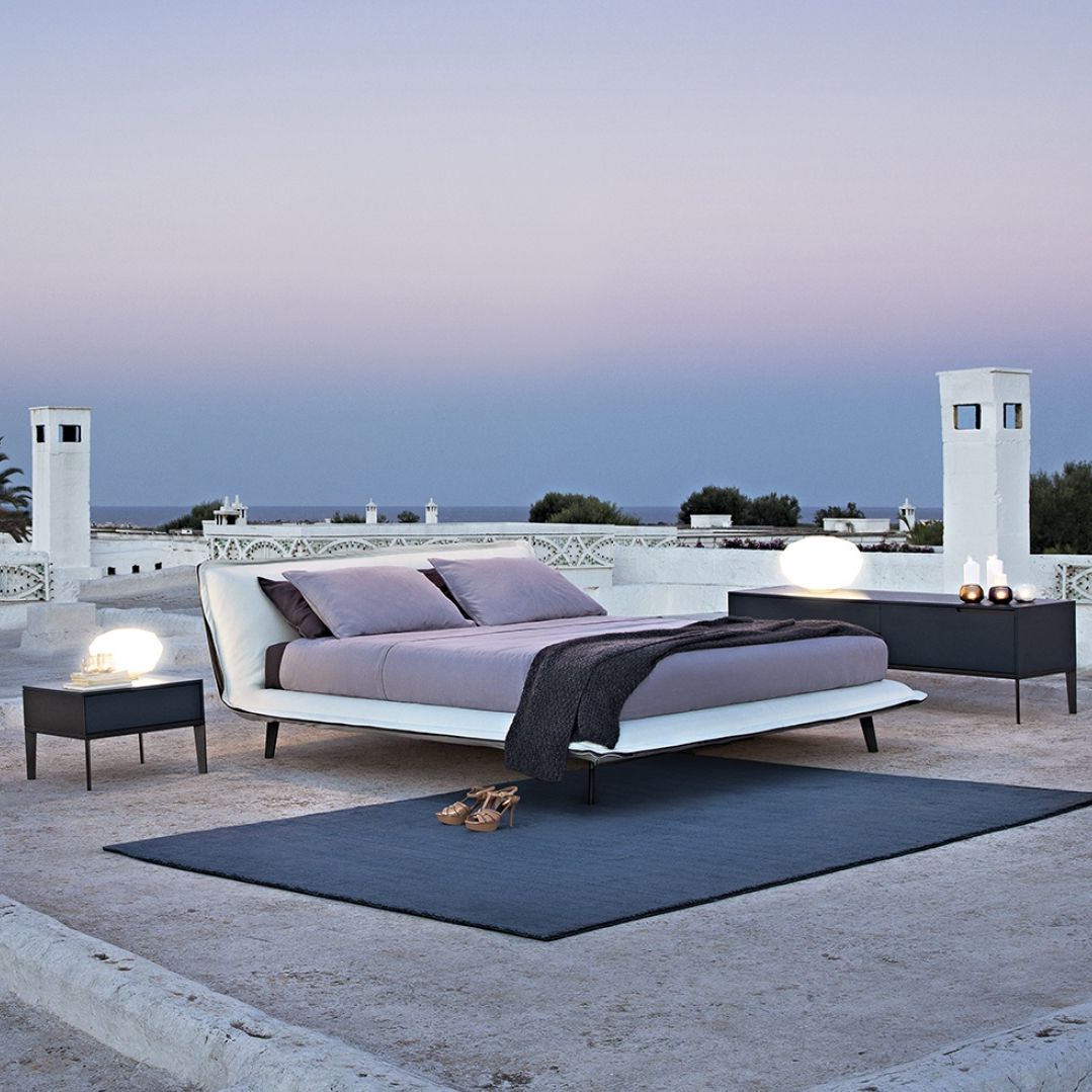 Orozco Queen Size Leatherette Bed Frame